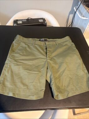 Nordstrom Olive Green Flat-Front Chino Shorts
